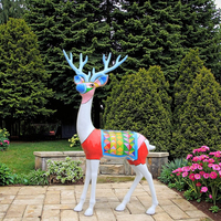 Décorations de Noël en plein air Statue d'animal de cerf Sculpture en fibre de verre artisanale en résine pour ornements de jardin