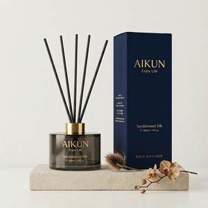Aikun - Set de Regalo de Difusor de Aromas con Varillas, en Caja Ovalada de Vidrio Azul Marino de 100 ml, con Logotipo en Relieve, Cualquier Aroma, Duración de 30, 60 o 90 Días, MOQ Bajo, para Nuevas Marcas - Product Image 1