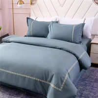 Parure de lit d'hôtel de haute qualité avec bordure brodée, drap plat pour hôtels de luxe
