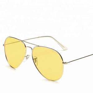 <b>Light</b> <b>Shade</b> Sunglasses High Quality Fashionable Women and Men Custom LOGO Polarized Sun Glasses Sunglasses - Product Image 5
