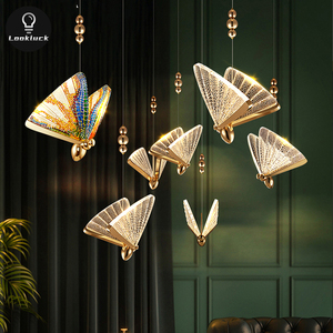 Lámpara de araña Interior de Hotel pequeño moderno de altura ajustable, nueva lámpara colgante de mariposa colorida para iluminación de escaleras Art <span class=keywords><strong>Deco</strong></span> - Product Image 3
