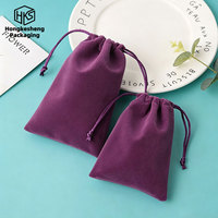 HKSLW Vente en gros de sacs à bijoux personnalisés avec logo, de haute qualité, doux, durables, sacs à bijoux de luxe avec cordon de serrage pour le rangement et l'emballage de cadeaux