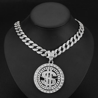 Collier pour Homme en Gros : Pendentif Rotatif 3D en Forme de Dollar, Chaîne Maille Cubaine, Bijoux de Mode Hip Hop Rap Streetwear Entièrement Sertis de Pierres