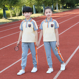 Conjuntos <span class=keywords><strong>de</strong></span> ropa deportiva <span class=keywords><strong>de</strong></span> tres piezas <span class=keywords><strong>para</strong></span> estudiantes <span class=keywords><strong>de</strong></span> escuela <span class=keywords><strong>primaria</strong></span> primavera otoño uniformes <span class=keywords><strong>de</strong></span> jardín <span class=keywords><strong>de</strong></span> infantes <span class=keywords><strong>de</strong></span> primer grado uniformes escolares - Product Image 2