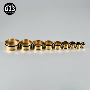 سدادات نفق الأذن من التيتانيوم الصلب بطلاء ذهبي براقة مفردة G23 سدادات تمديد أذن مكشكشة مجوفة مجوهرات ثقب الأذن - Product Image 3