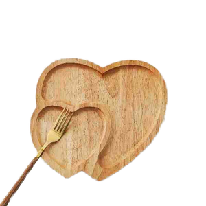 Plateau de service en bois en forme de cœur avec porte-gobelet, fait main, style nordique, pour collations et thé - Product Image 3