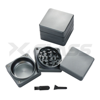 Fournisseur de broyeurs à herbes carrés à 3 couches avec logo personnalisé, commande en gros, dents CNC aiguisées, broyeur à tabac, accessoires pour fumer