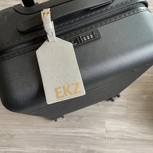 Etichetta di viaggio di moda sposa festa di nozze bomboniere regalo personalizzato modello di <span class=keywords><strong>damigella</strong></span> d'onore etichetta per bagagli in pelle Pu personalizzata - Product Image 5
