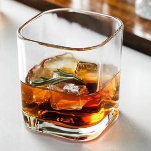 Bicchiere da Shot in Vetro Trasparente con Rilievo per Liquori, Vino, Birra - Bicchiere da Bar Quadrato Stile <span class=keywords><strong>Old</strong></span> Fashioned per Whiskey - Product Image 5