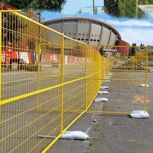 แผงรั้วชั่วคราวมาตรฐานแคนาดาพร้อมแผ่นฐาน รั้วตาข่ายแบบพกพาสำหรับงานก่อสร้างในแคนาดา - Product Image 3