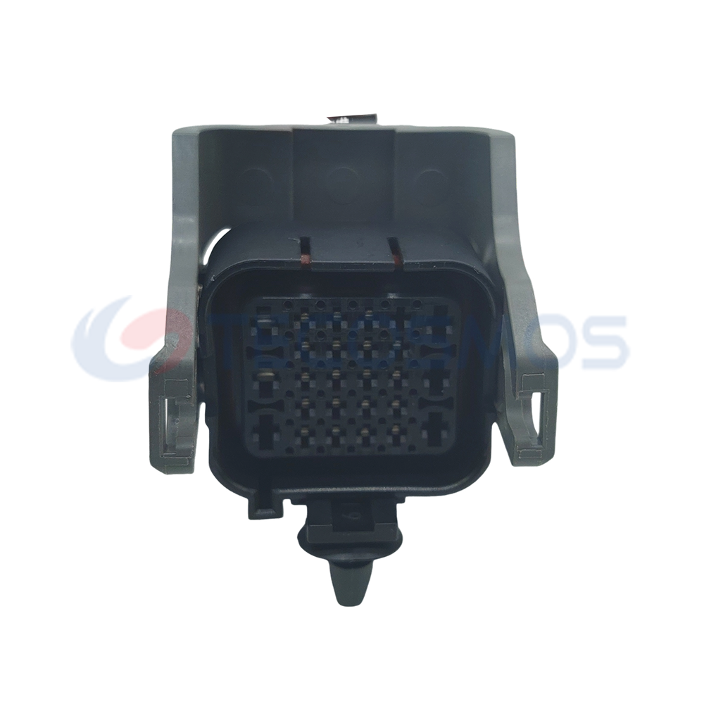 Auto Parts High Quality Factory Price Radar Bus Connector for Car 26-pin Female CT26-0003M