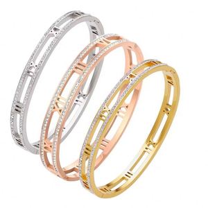Bracciali Personalizzati in Acciaio Inossidabile Placcato Oro 18K con Doppio Diamante e Zirconi, Numeri Romani, Regalo per Varie Occasioni - Product Image 1
