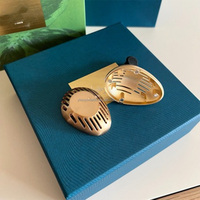 Diffuseur d'aromathérapie en alliage pour grille d'aération de voiture avec logo personnalisé, 6 pastilles parfumées, parfum longue durée pour tous les modèles de voitures