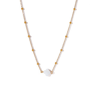 Collar de Piedra Natural de Lujo Personalizado YF8203, Colgante de Amor con Cuentas, Cadena para Clavícula, Chapado en Oro de 18K, Acero Inoxidable Resistente al Agua - Product Image 5