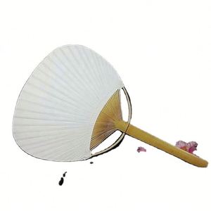 Abanico Redondo Japonés Blanco de Bambú Tallado, Recuerdo de Boda para Eventos, con un Elegante Tema de Amor - Product Image 4