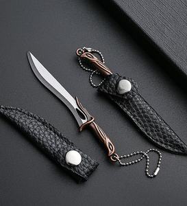 Mini Juego de Navajas de Bolsillo, Navaja Multiherramienta Pequeña con Llavero - Product Image 6