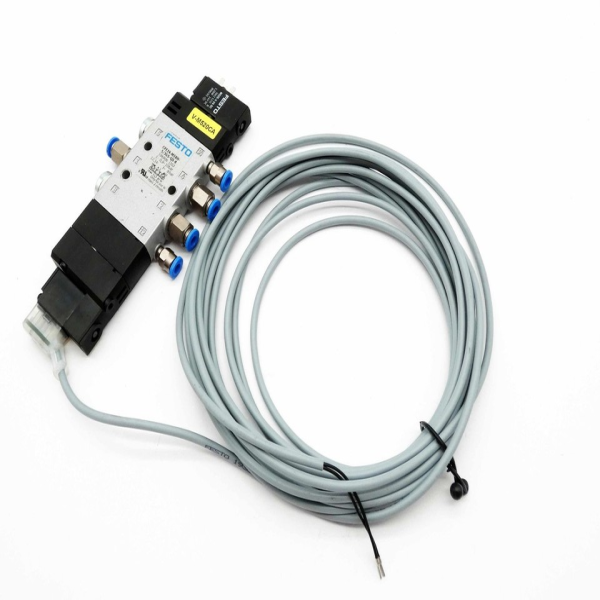Plc Cpe14-m1bh-5/3gs-qs-8 196906 Solenoid / L: 5m -- for Warranty Product