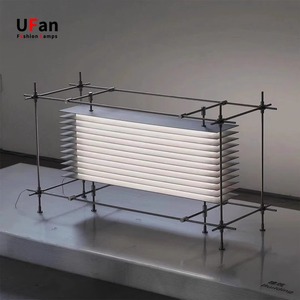 Lámpara de pie UFan con radiador, fuente de luz LED, diseño artístico moderno para sala de estar, dormitorio, estudio, hotel - Product Image 1