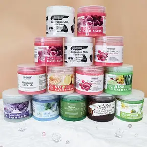 Groothandel Oem Bloemen Badzout Geschenk Rose Lavendel Bloemen Exfoliërende Organische Kristallen Natuurlijke Sa Melk Badzout 250G