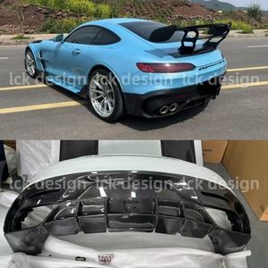Kit carrosserie en fibre de carbone pour Mercedes Benz <span class=keywords><strong>AMG</strong></span> GT <span class=keywords><strong>GTS</strong></span> Black Series : pare-chocs avant, capot, jupes latérales, pare-chocs arrière, diffuseur, spoiler - Product Image 5