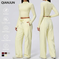 Ensemble de Sport et Yoga pour Femme : Haut à Manches Longues et Joggers à Cordon de Serrage avec Poches – Vêtements de Sport et de Fitness pour la Gym