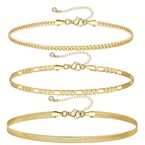 Soldes d'été : Bracelets de cheville et bracelets superposés en or 14 carats avec breloques, tendance pour femme, bijoux de plage et de surf - Product Image 1