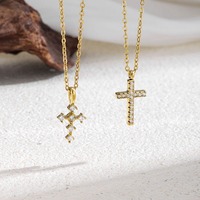 Collier minimaliste avec petit pendentif croix en acier inoxydable et zircon, chaîne à maillons en O, bijou classique pour femme, accessoire de tous les jours TGXL14690