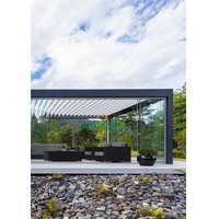 Auvents extérieurs automatiques de luxe modernes sur mesure en aluminium et polycarbonate, toit à persiennes étanche en métal pour jardin