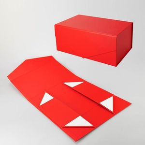 <strong>Manufacturer</strong> <strong>Wholesale</strong> Price Red Magnetic Gift <strong>Paper</strong> <strong>Box</strong> for Clothing Sponge Lining Embossed Wig Hair Extension Closure for - Product Image 2