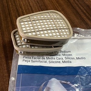<span class=keywords><strong>Masque</strong></span> à gaz en silicone <span class=keywords><strong>demi</strong></span>-visage à double filtre protecteur, respirateur réutilisable avec cartouches anti-poussière - Product Image 5