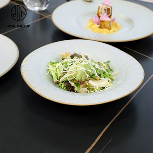 Vaisselle en céramique blanche irrégulière résistante à la chaleur minimaliste, <span class=keywords><strong>plat</strong></span> de service pour salade et bœuf de 9/11 pouces, vaisselle de table - Product Image 2