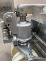 Transpalette manuel tout-terrain ICHIMENS avec pompe hydraulique, roues tandem en nylon, galvanisé argenté, 540x1150mm, 2,5 tonnes