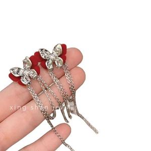 Boucles d'oreilles papillon floquées avec pompon, en alliage de zinc plaqué or, luxueuses, élégantes, haut de gamme, nouveauté automne/hiver pour femme, idéales pour les soirées - Product Image 6