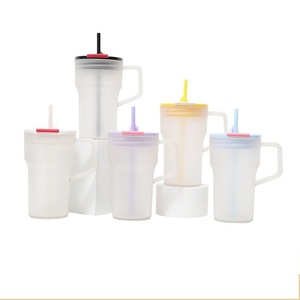 Vaso de Plástico Ecológico de 680 ml con Asa y Tapa de Rosca Tipo Pajita, Botella de Agua para Uso en Campamentos - Product Image 4