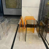 Moderner Dekotisch für Wohnzimmer und Schlafzimmer, Einzigartiger Nachttisch, Authentischer Acryl-Couchtisch