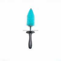 Produits de nettoyage automatique d'usine Poignée en PP Brosse à poussière de voiture Assure un dépoussiérage sûr Brosse propre Ensemble de brosses pour pneus de roues de voiture