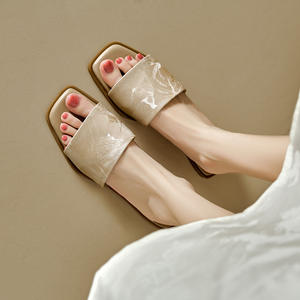 Nouvelles sandales plates en soie à enfiler de style chinois pour femmes, respirantes et antidérapantes, couleur verte, pour l'été et l'extérieur - Product Image 5