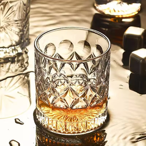 Ensemble de verres à whisky modernes sans plomb avec coffret cadeau, carafe et bouteille à spiritueux pour vodka, gin, verres en cristal <span class=keywords><strong>scandinave</strong></span> – Vente en gros - Product Image 4