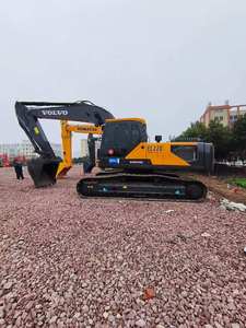 Excavatrice sur chenilles Volvo EC220 d'occasion, modèle <span class=keywords><strong>2022</strong></span>, faible nombre d'heures, haute efficacité, moteur hydraulique, pompe, engrenages, équipement de construction - Product Image 1