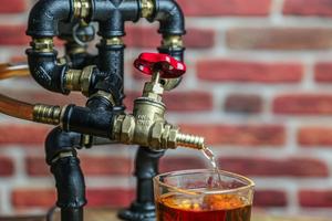 Distributeur de liqueur Robot <span class=keywords><strong>Steampunk</strong></span> en acier Malleable noir avec lampe pour Whisky et vin - Product Image 2