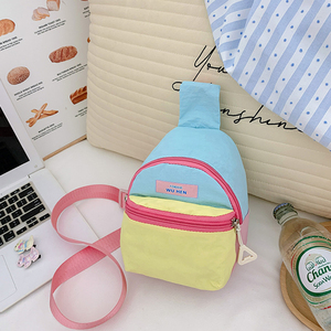 Wholesale Trendy Ultra Light Contrast Color Spliced <b>Kids</b> Fanny Chest Bag, Outdoor Sports Children Cross Bag - Product Image 3
