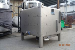 Réservoir en acier IBC de 1200 litres avec pompe à valve, réservoir de stockage de liquides en acier inoxydable d'occasion, capacité de 1000 litres, vente directe d'usine - Product Image 3