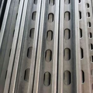 Fabricant chinois de rails perforés en acier galvanisé à fentes, soudés et pliés, pour usage commercial, profilés en C - Product Image 5