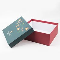 Scatole di cartone con coperchio rosso e base per siero per la cura della pelle con logo personalizzato in lamina d'oro