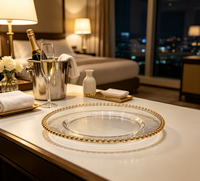 Assiette de Présentation en Plastique Transparent avec Bord Doré Perlé, Assiette de Luxe pour Décoration de Table Mariage, Banquet, Fête, Hôtel