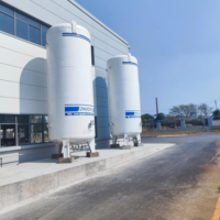 Nouvelle station de régazification de GNL électrique Zhuoyue en alliage d'aluminium 10000 Nm³/h, évaporateur à air ambiant, facile à utiliser, garantie 1 an