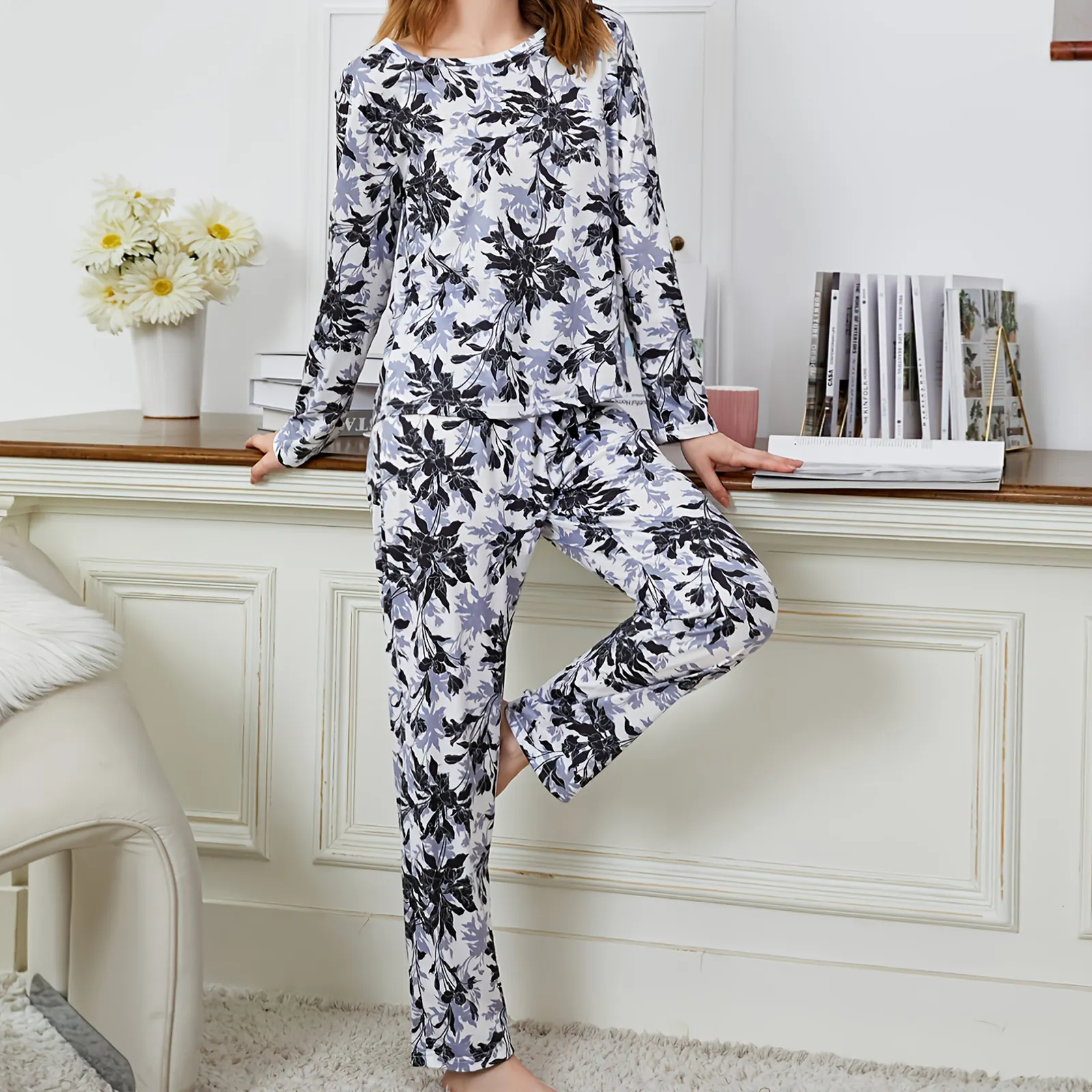 Factory Price Two Piece Leaves Pattern Ladies Pajamas Long Sleeve Pants Lounge Wear Set Casual Style Sleepwear Set For Women