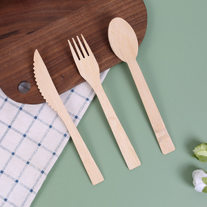 Juego de Cubiertos de Bambú de 17 cm, Cuchillo, Tenedor y Cuchara, Color Madera Natural, Biodegradable, Desechable para Fiestas, Estilo Occidental - Product Image 2