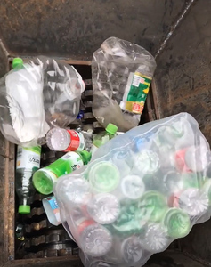 Broyeur de recyclage de <span class=keywords><strong>granulés</strong></span> de <span class=keywords><strong>bois</strong></span> Broyeur de bouteilles en plastique Broyeur en plastique Équipement - Product Image 5