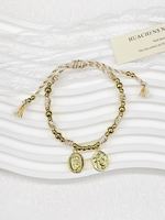 Bracelet en chaîne dorée avec perles de cristal colorées, breloques pendantes en zircon et gemmes de formes variées (cœur, carré, ovale, goutte d'eau, marquise)